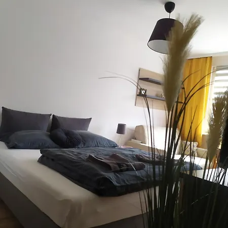 Ferienwohnung Good Morning Podzamcze Waldenburg Exterior foto